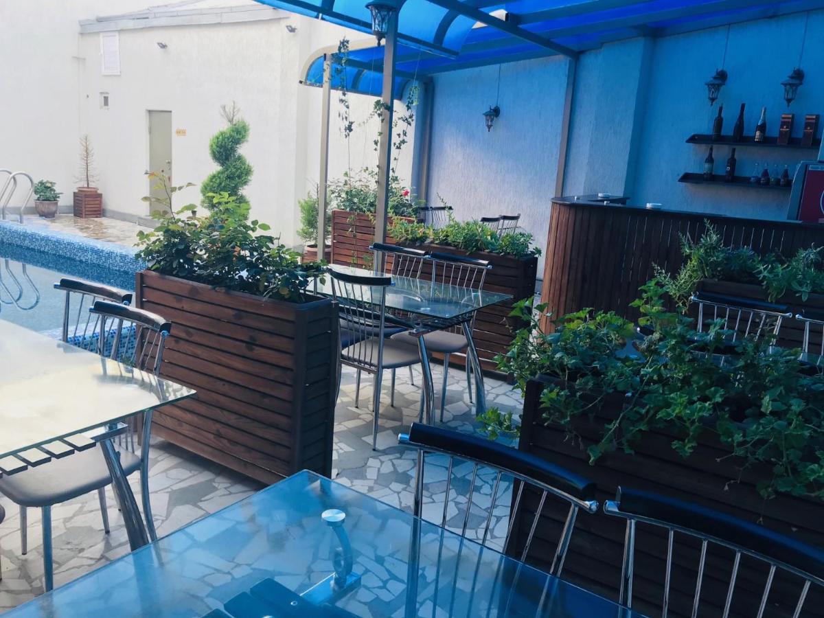 Alba Hotel Jerevan Eksteriør billede