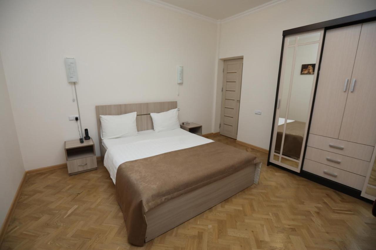Alba Hotel Jerevan Eksteriør billede